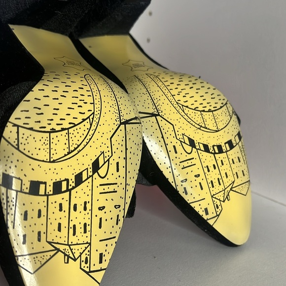 NWOT Bella Vita Bow Velvet Chunk Heels - Picture 7 of 8